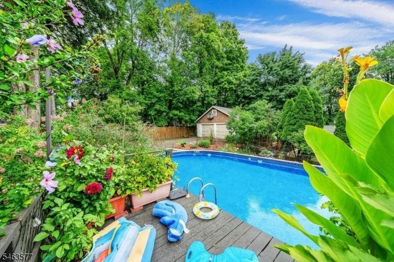 Photo of 17 Floyd Rd