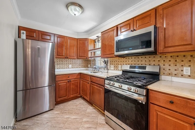 Photo of 4 Dandridge Dr