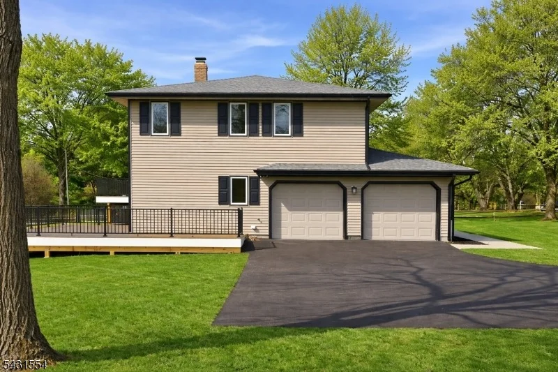 Photo of 16 SCHAAF ROAD