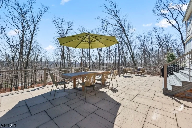Photo of 12 Skyline Dr