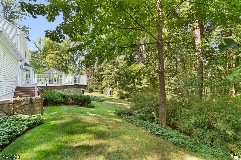 Photo of 11 Summit Rd