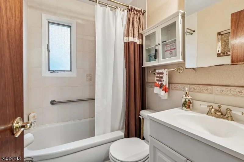 Photo of 44 Rumana Rd