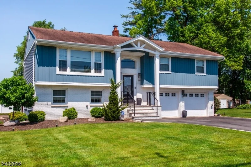 Photo of 3 Knoll Rd