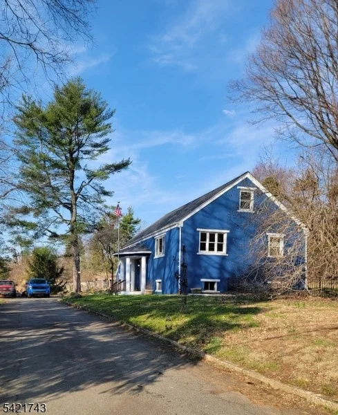Photo of 246 Spring Hill Rd