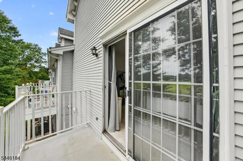 Photo of 161 Gregory Ln