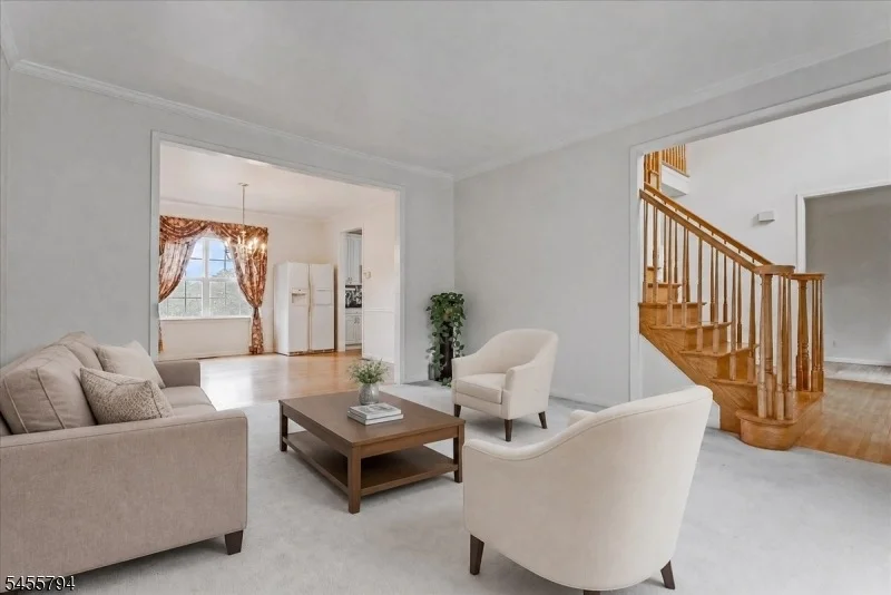 Photo of 15 Dana Dr