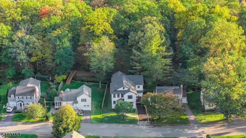 Photo of 83 W End Ave