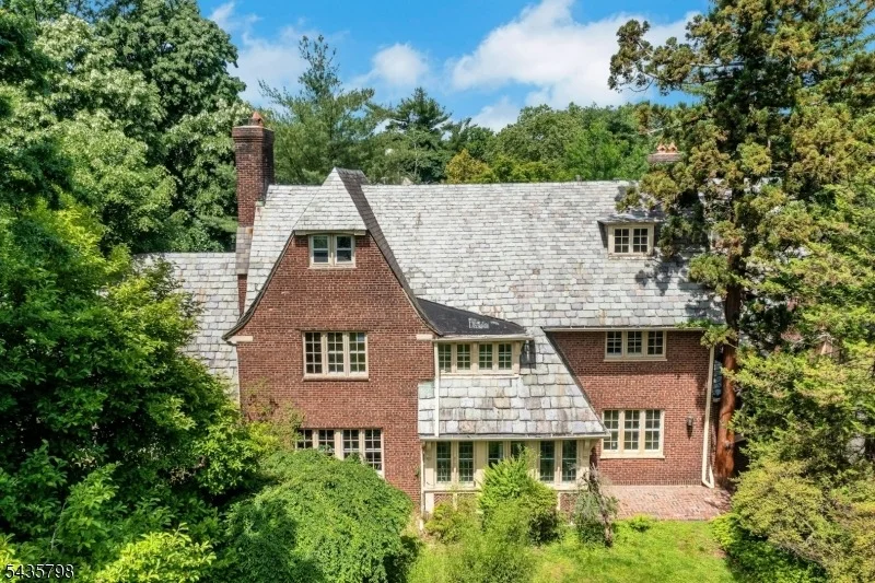 Photo of 475 Berkeley Ave