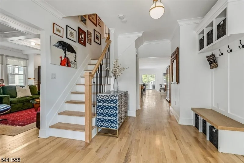 Photo of 27 Montclair Ave