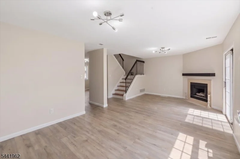 Photo of 286 Nebula Rd