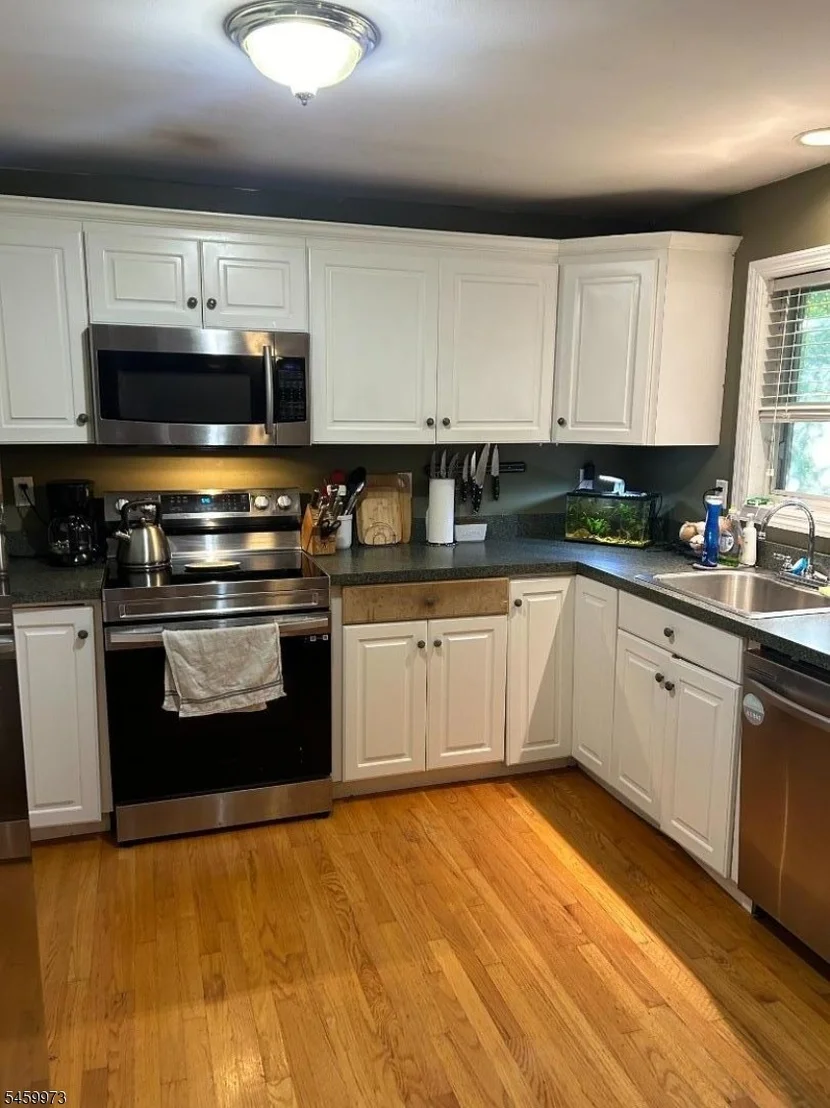 Photo of 55 Hillside Dr