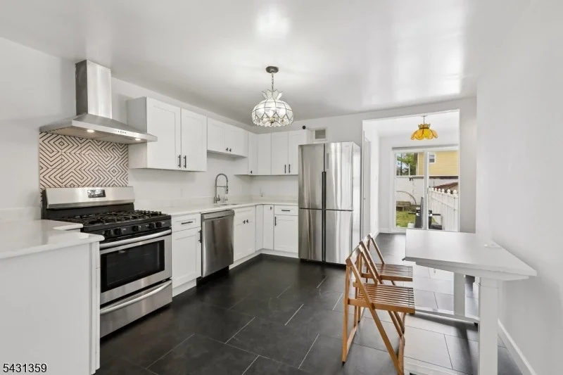 Photo of 63 Garrison St