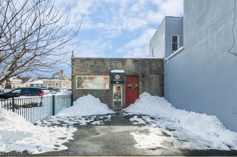 Photo of 1729 Springfield Ave