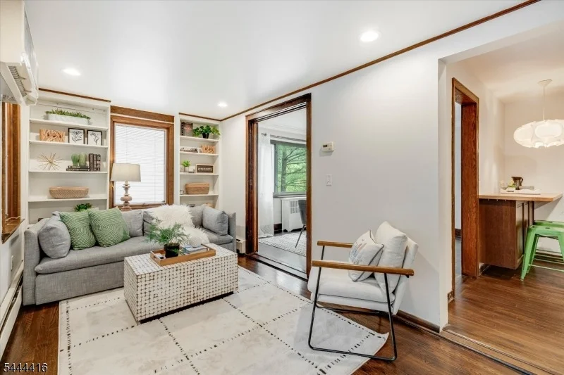 Photo of 43 Pine St