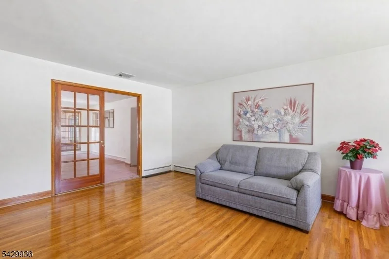 Photo of 28 Verkade Dr