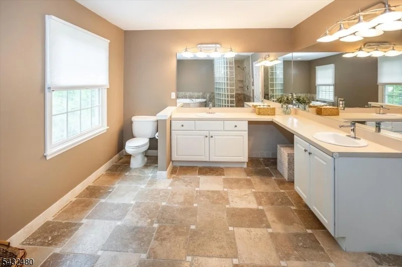 Photo of 9 Edgewood Ter