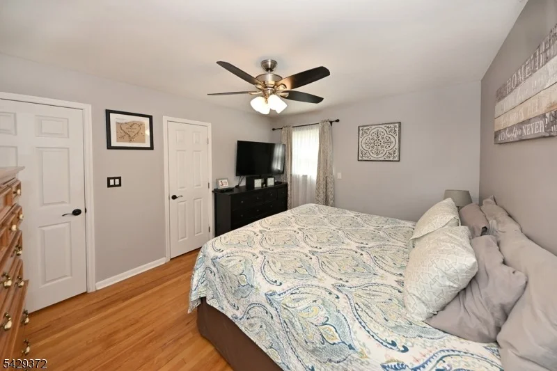 Photo of 39 Niagara St