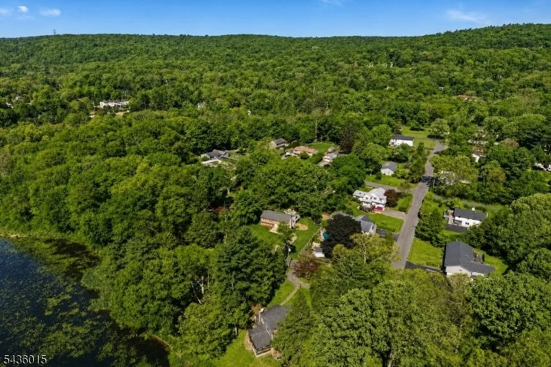 Photo of 12 River Rd