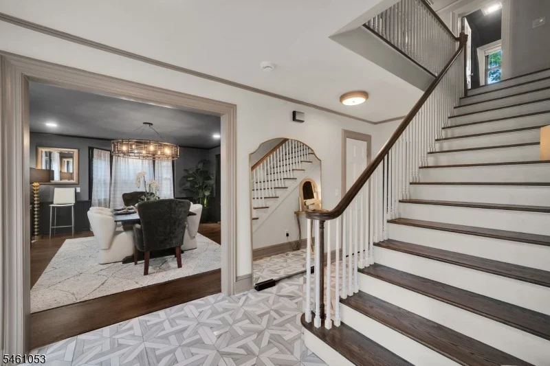Photo of 901 Belvidere Ave