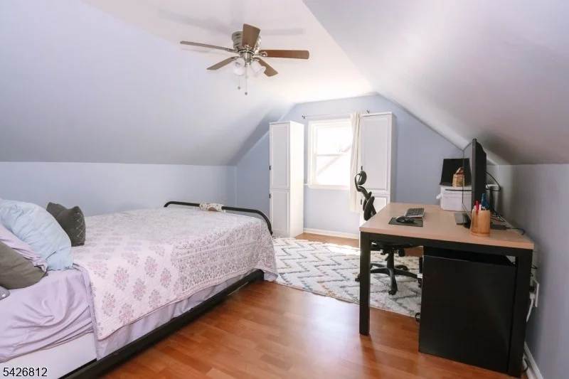 Photo of 104 Hillcrest Ter