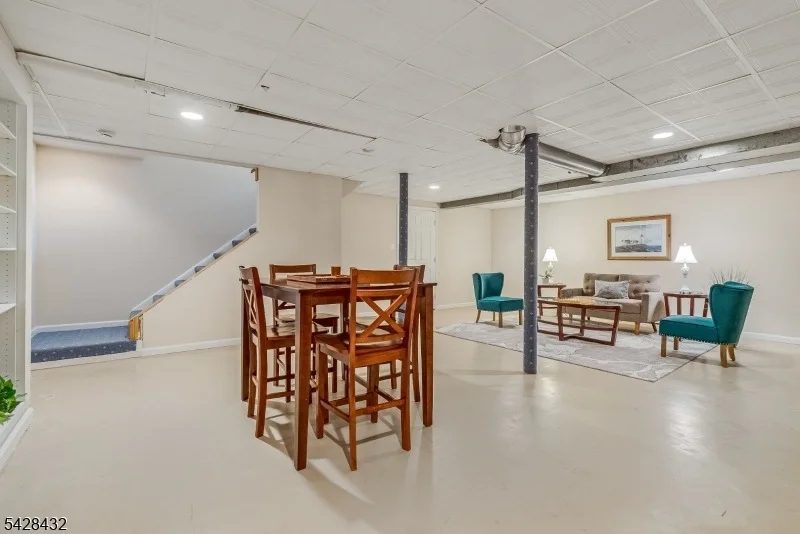 Photo of 109 Hillside Ave