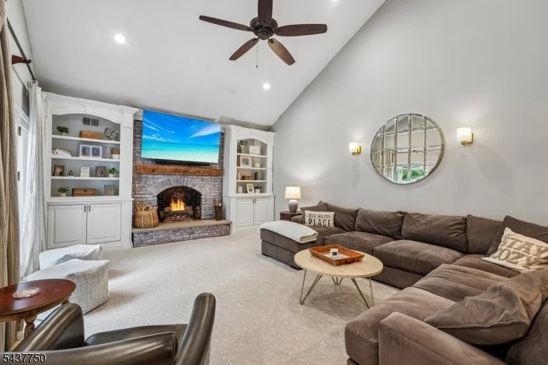 Photo of 1 York Pl