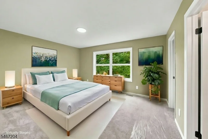 Photo of 22 Forest Ln