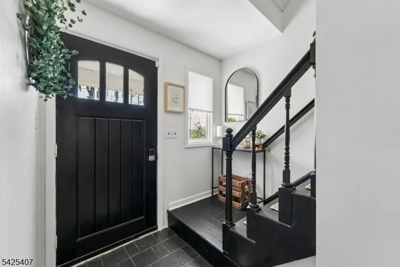 Photo of 108 Beacon Hill Rd