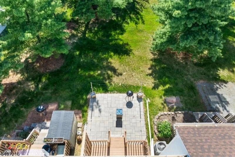 Photo of 902 Wetherburn Ct