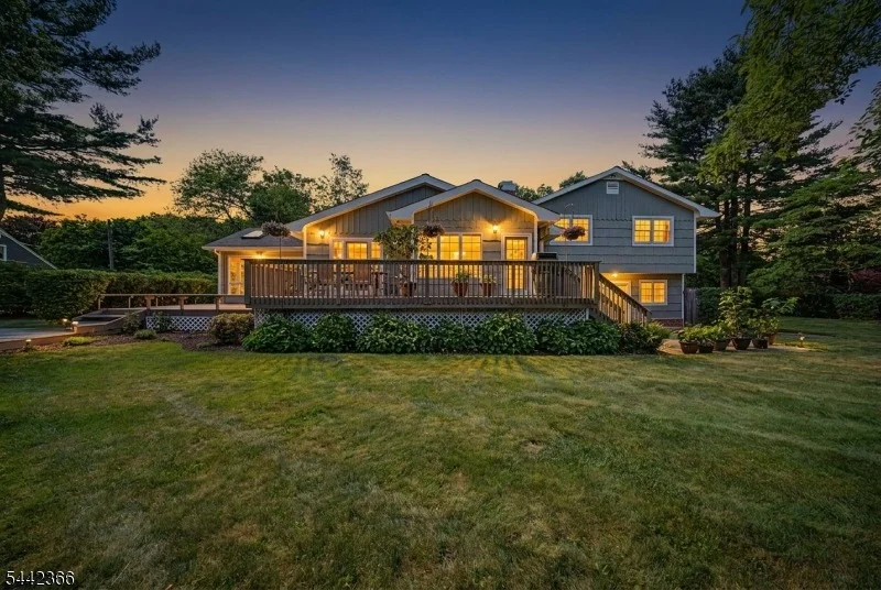 Photo of 28 Lyonsville Rd