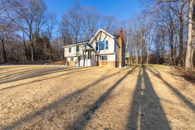 Photo of 2 Fern Dr