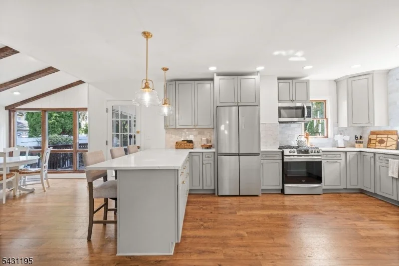Photo of 28 Mountain Ave
