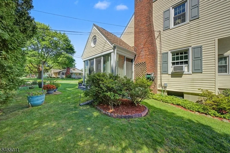 Photo of 98 Wiltop Rd