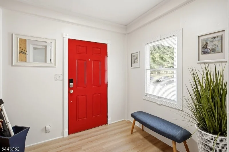 Photo of 503 Murray St