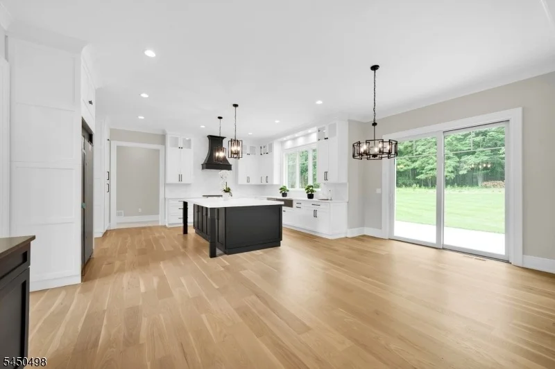 Photo of 237 Mountainside Rd