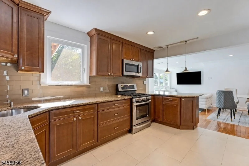 Photo of 64 Spring Valley Rd