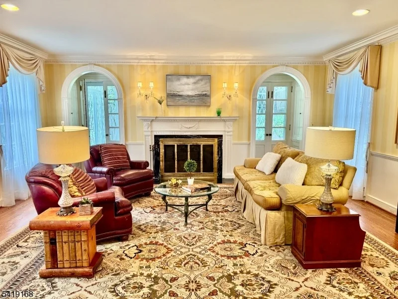 Photo of 343 Forest Rd