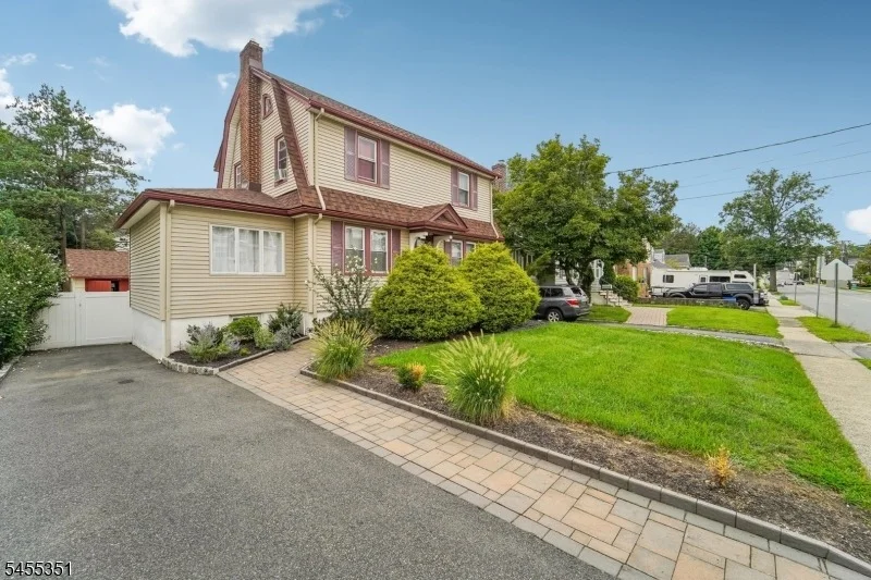 Photo of 602 Eagle Rock Ave