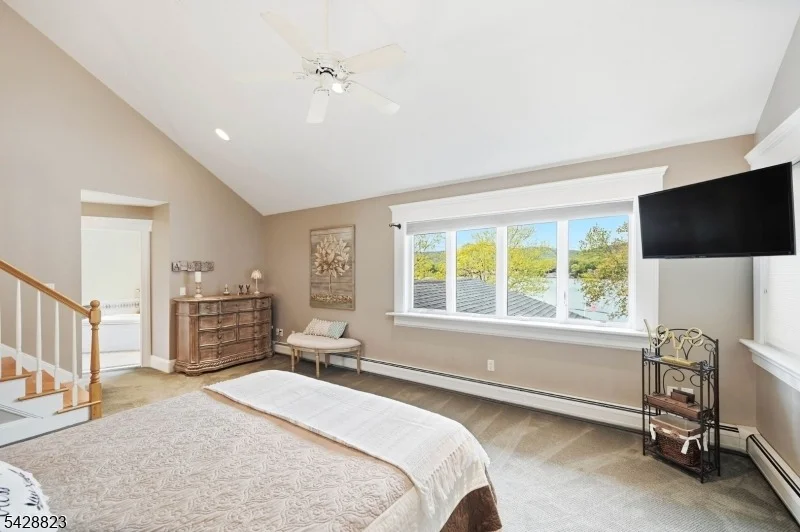 Photo of 206 Long Pond Rd