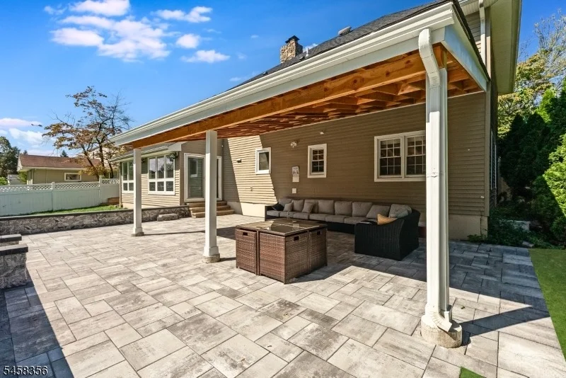 Photo of 64 Spring Valley Rd