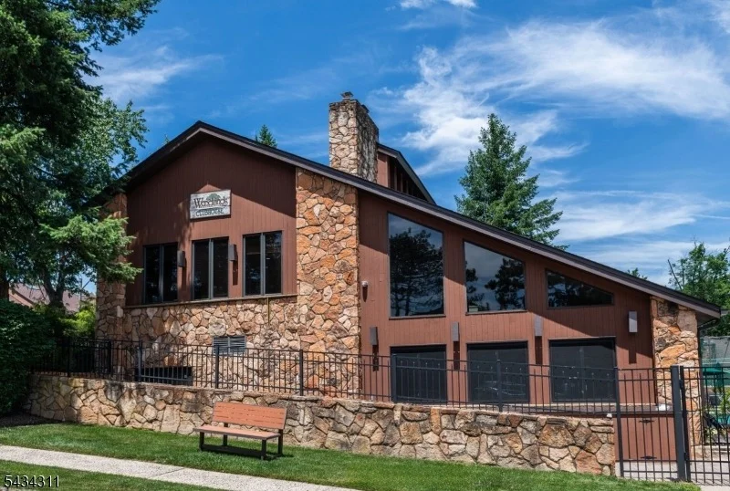 Photo of 27 Moran Rd
