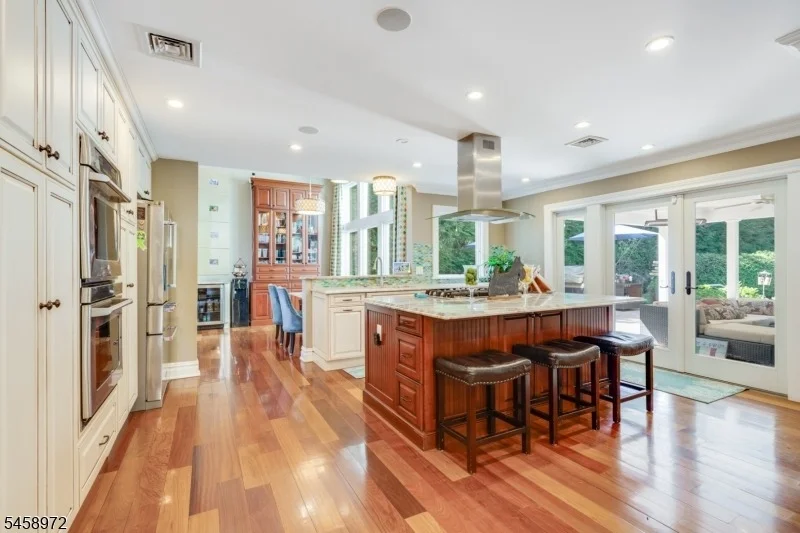 Photo of 59 Cornell Ave