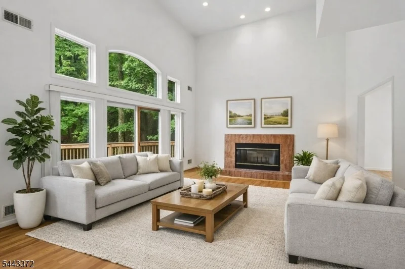 Photo of 54 Church Ln