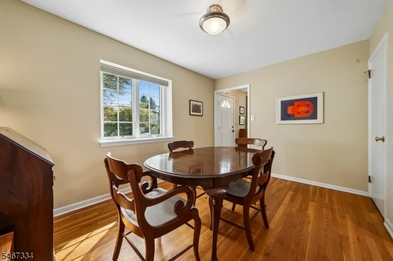 Photo of 43 Miele Pl