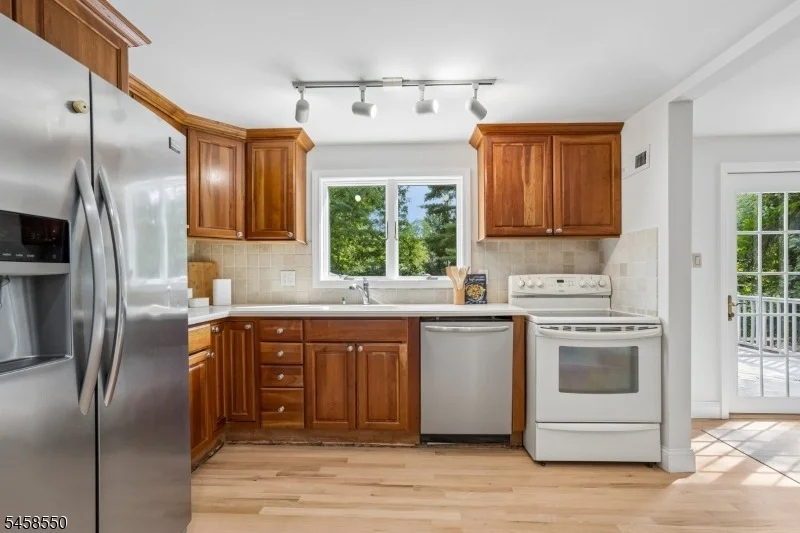 Photo of 20 Pine St