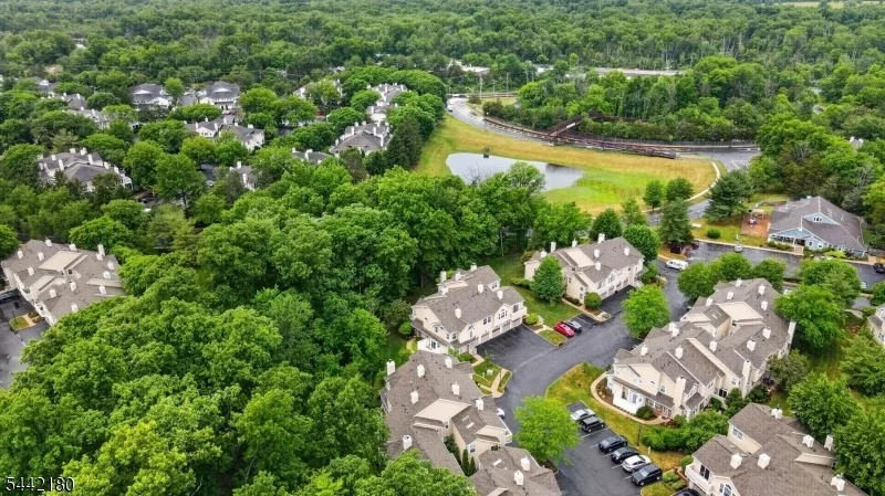 Photo of 18 Pheasant Brook Court