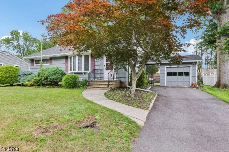 Photo of 44 Rumana Rd