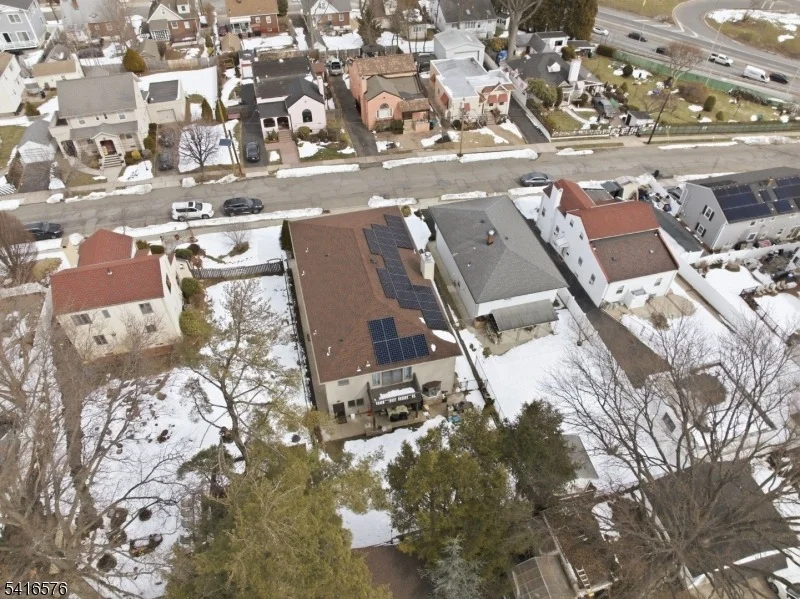 Photo of 270 Baldwin Ave