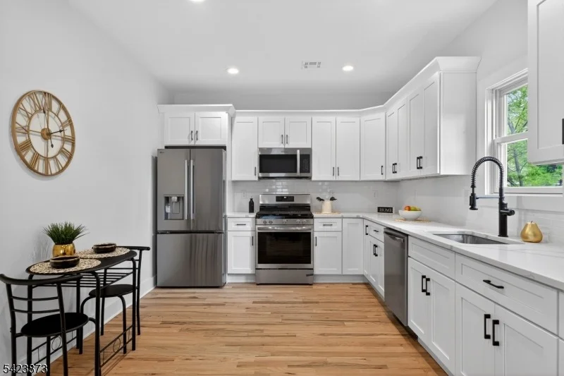 Photo of 287 Orange Rd
