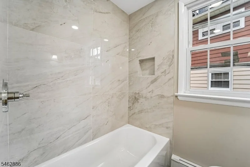 Photo of 119 Colfax Ave